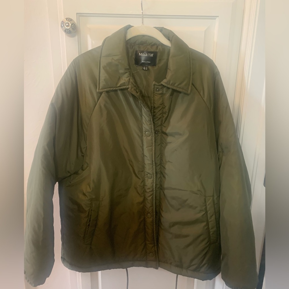 NWT Mila & Tiff Jacket